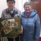 Ветеранов Великой Отечественной войны Кировского района благодарят за Победу, поздравляют и вручают праздничные подарки