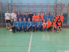 В Кировском районе прошёл районный этап соревнований по мини-футболу среди девочек #4