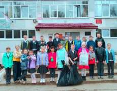 В Кировском районе продолжается добровольческая экологическая акция "Пожиратели незаконной рекламы" #1
