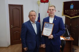 Глава Кировского района Игорь Рудаков наградил активных жителей района #4