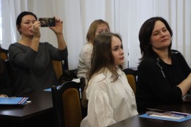 Юные граждане Кировского района получили паспорта в День Конституции Российской Федерации. #4