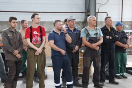 В преддверии Дня строителя Администрация района поздравила сотрудников "Волгапродмонтаж" #2