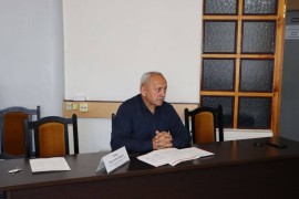 Сегодня в Администрации Кировского района состоялось еженедельное рабочее совещание с управляющими компаниями #1