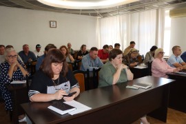 Сегодня в Администрации Кировского района состоялось еженедельное рабочее совещание с управляющими компаниями #2