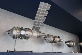 В рамках рубрики «Музеи Кировского района» приглашаем в музей истории АО «РКЦ «Прогресс» #4