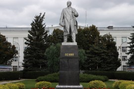 В Кировском районе находится Самарский металлургический завод (СМЗ) — флагман российской промышленности и один из лучших работодателей Кировского района и Самарской области. #5