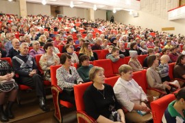 В Кировском районе прошло яркое и запоминающееся мероприятие «Новогодняя ёлка»!  #1