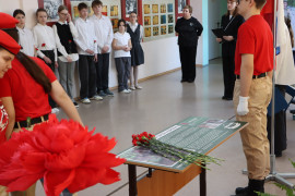  В Кировском районе открыта «Парта Героя» в школе №47! #6