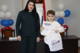 Сегодня в администрации Кировского района прошло награждение победителей районного конкурса масленичных кукол «Маслёна душа – весенняя краса!»!  #5