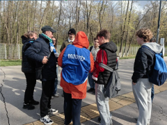 Волонтеры Кировского района вновь активно помогают жителям сделать свой выбор и внести вклад в благоустройство нашего города! #3