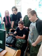 В Самарской Автомобильной школе ДОСААФ Кировского района прошла экскурсия для кадетов #4