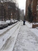С раннего утра в Кировском районе проводятся работы по очистке территории от снега #7