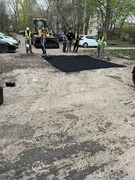 Подрядная организация Администрации Кировского района приступила к ремонту внутриквартальных дорог на территории района #9