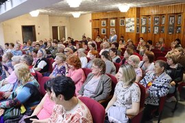Глава Кировского района Игорь Рудаков начал отчётную серию встреч со старшими по домам, ТОСами, жителями района #7