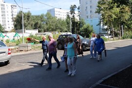 В Кировском районе завершается благоустройство двора по адресу: Черемшанская, 240 #5
