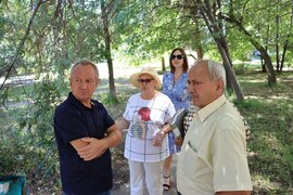 В Кировском районе депутат Самарской Губернской Думы Александр Милеев встретился с жителями домов по адресу: Стара Загора, 220, 222. Во встрече принял участие глава района Игорь Рудаков. #2