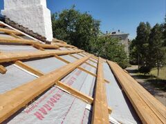 В Кировском районе по региональной программе капитального ремонта продолжается ремонт крыш многоквартирных домов #3