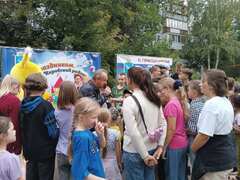 В Кировском районе в честь Дня города продолжаются дворовые праздники #2