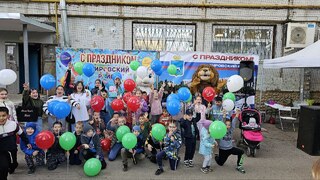 Очередной праздник прошёл для жителей Кировского района в честь Дня города #1