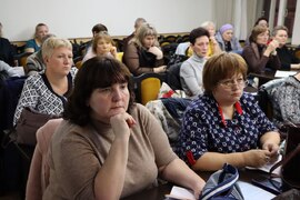 В Кировском районе жители активно участвуют в информационно-правовых семинарах по вопросам управления многоквартирным домом #1