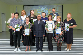 В Кировском районе школа № 79 отметила 50 - летний юбилей #1