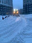 В Кировском районе продолжается уборка снега #3