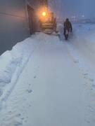 В Кировском районе продолжается уборка снега #7