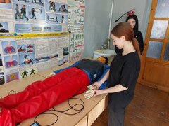 В преддверии Дня защитника Отечества в Самарском техникуме промышленных технологий прошла военно-спортивная игра «Зарница». #8