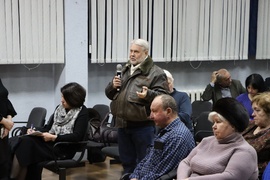 Глава Кировского района Игорь Рудаков провёл отчётную встречу с жителями посёлка Зубчаниновка #1