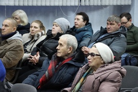 Глава Кировского района Игорь Рудаков провёл отчётную встречу с жителями посёлка Зубчаниновка #2