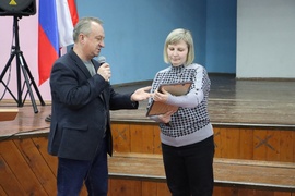 Глава Кировского района Игорь Рудаков провёл отчётную встречу с жителями посёлка Восточный #5
